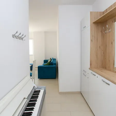 Sea View In 007 Apartment *